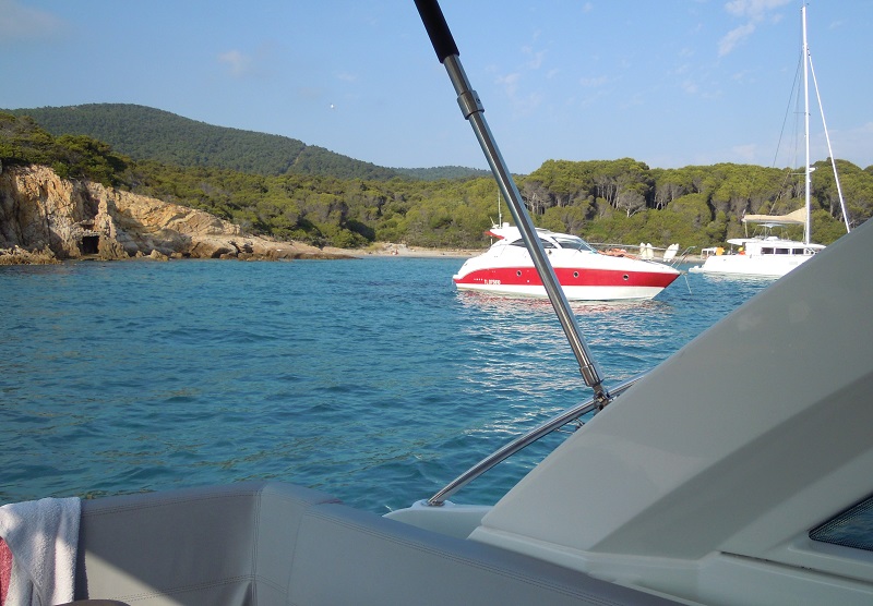 un bon mouillage, c’est aussi l’assurance vie du bateau